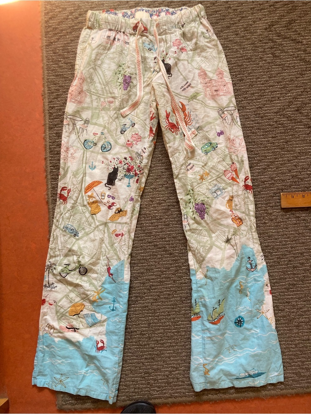 Vikki Chu for Anthropologie Pajama Pants Cats City Print